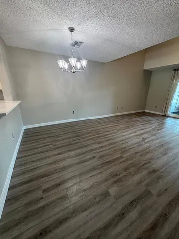 $2,400 | 500 New York Avenue, Unit 29, Dunedin, FL 34698