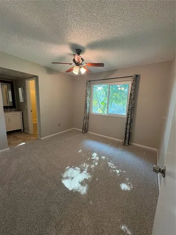 $2,400 | 500 New York Avenue, Unit 29, Dunedin, FL 34698