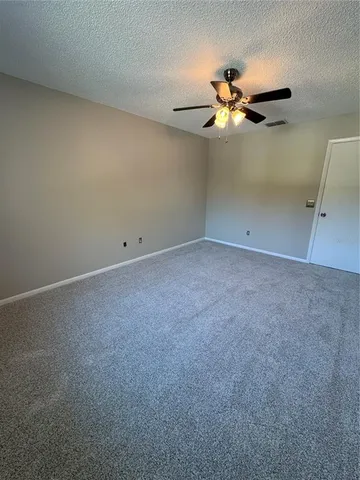 $2,400 | 500 New York Avenue, Unit 29, Dunedin, FL 34698