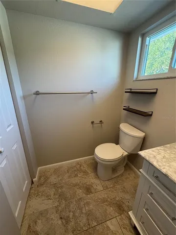 $2,400 | 500 New York Avenue, Unit 29, Dunedin, FL 34698