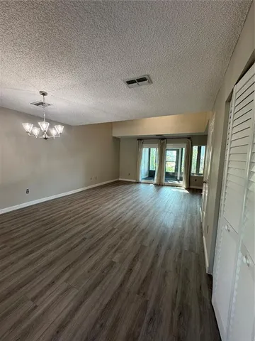 $2,400 | 500 New York Avenue, Unit 29, Dunedin, FL 34698