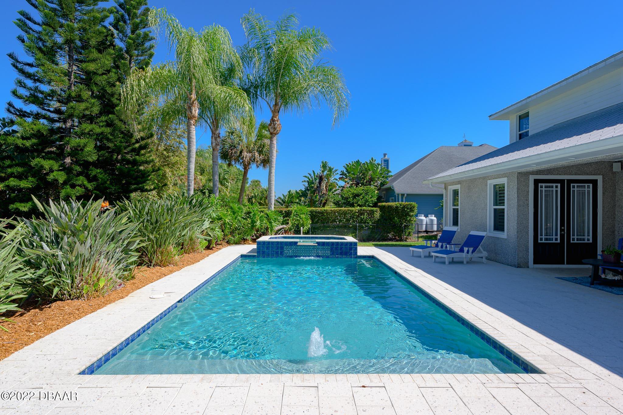 113 Neptune Avenue Ormond Beach, FL 32176 - Photo 13 of 70 hif386.com-11