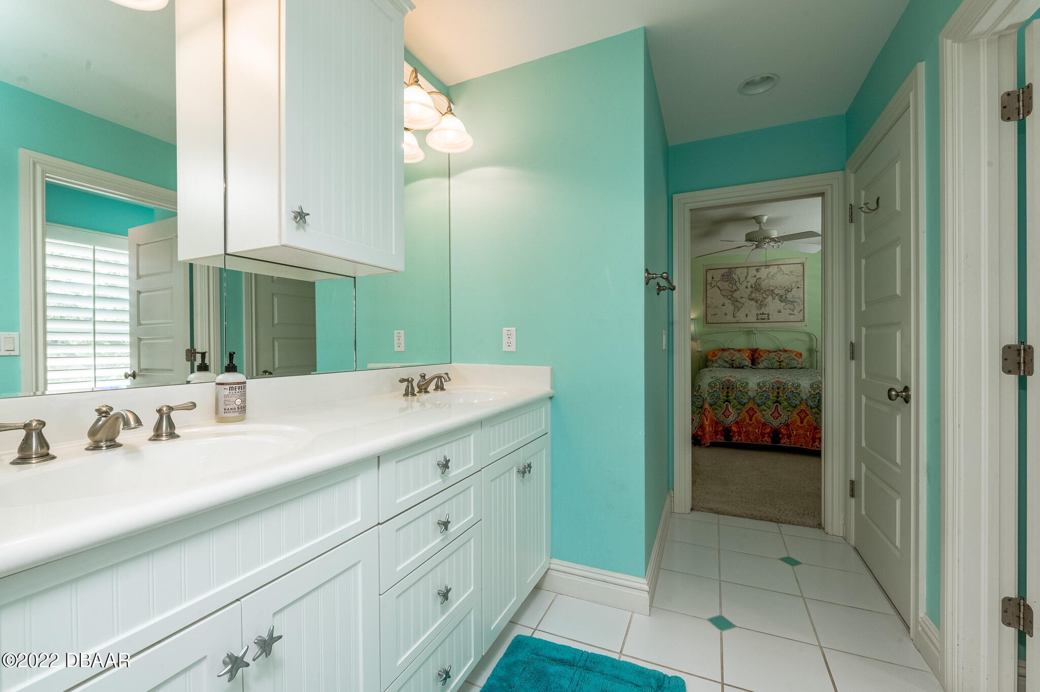 113 Neptune Avenue Ormond Beach, FL 32176 - Photo 52 of 70 Jack and Jill Bath