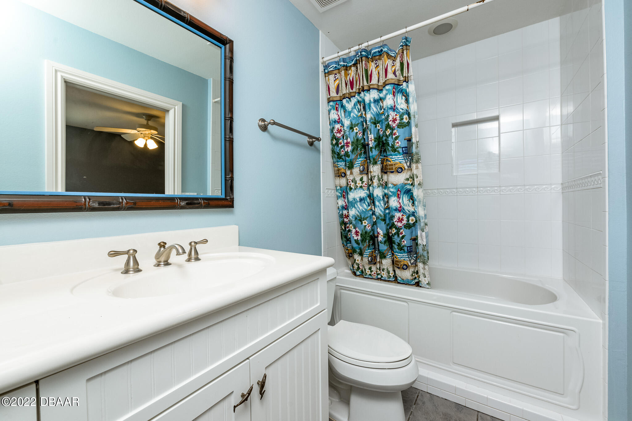 113 Neptune Avenue Ormond Beach, FL 32176 - Photo 61 of 70 En Suite Bath