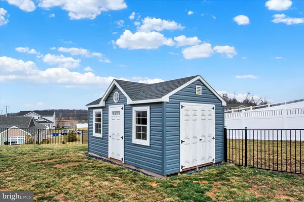$450,000 | 303 Normandy Lane, Dillsburg, PA 17019