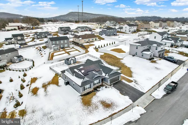 $450,000 | 303 Normandy Lane, Dillsburg, PA 17019