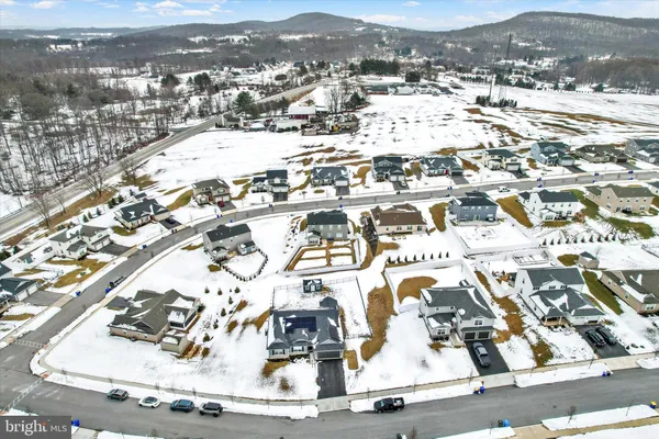 $450,000 | 303 Normandy Lane, Dillsburg, PA 17019