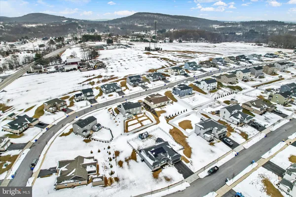 $450,000 | 303 Normandy Lane, Dillsburg, PA 17019
