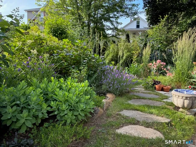 $399,900 | 287 Hansen Avenue, Bridgeport, CT 06605