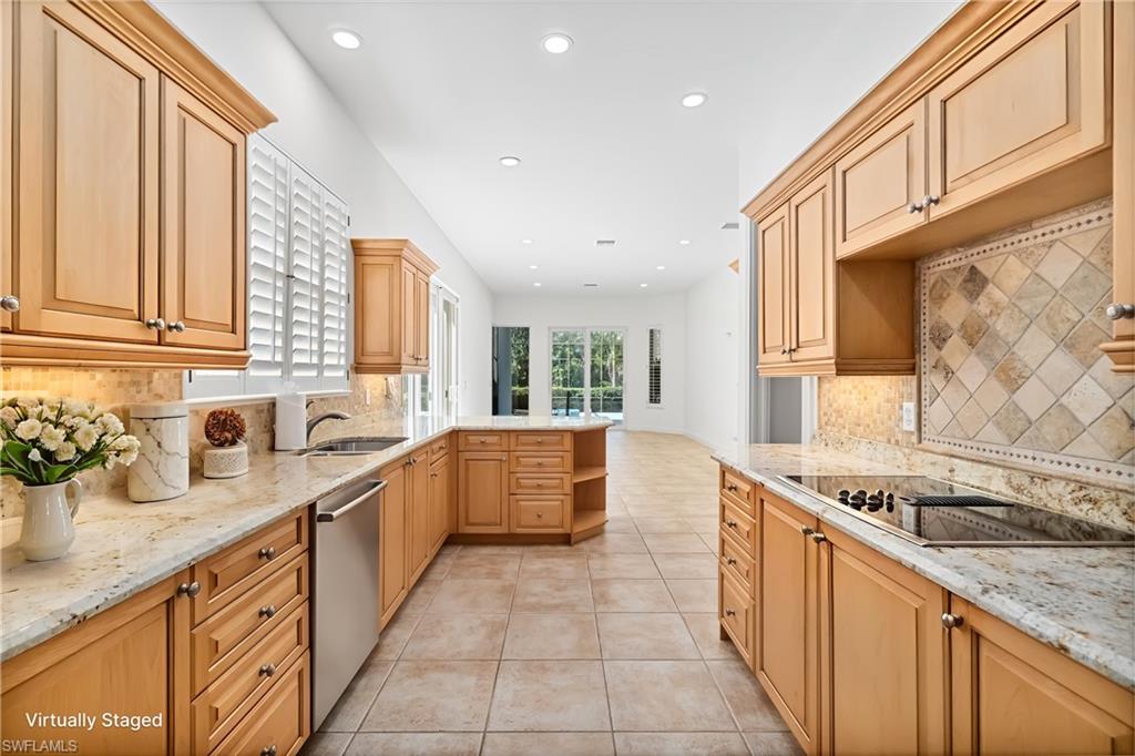 8169 Via Vecchia Naples, FL 34108 - Photo 5 of 33
