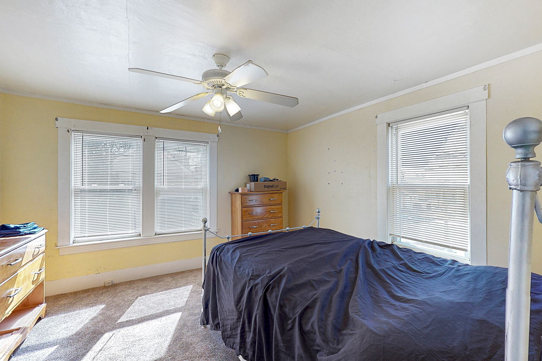 34 Spring Street Newmarket, NH 03857 - Photo 23 of 25