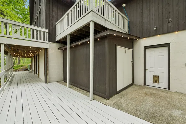 $985,000 | 491 Deer Ridge Lane, Nashville, TN 37221
