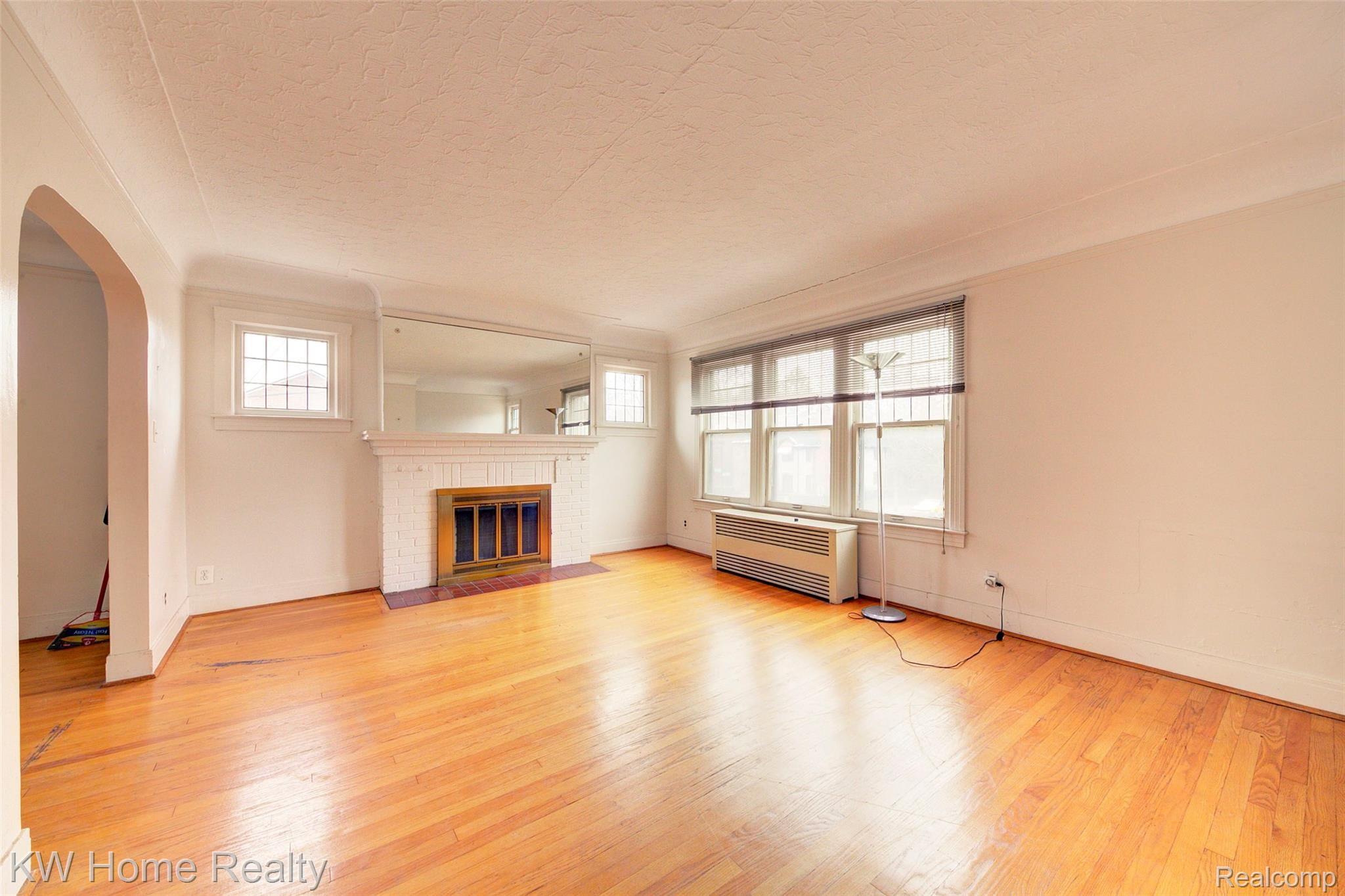20251 Stratford Road Detroit, MI 48221 - Photo 27 of 42 930A8415_6_7.jpg