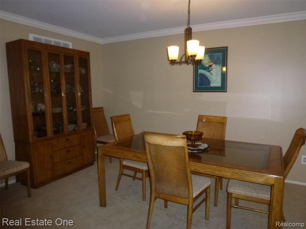 570 Tennyson, Unit 78 Rochester Hills, MI 48307 - Photo 10 of 35