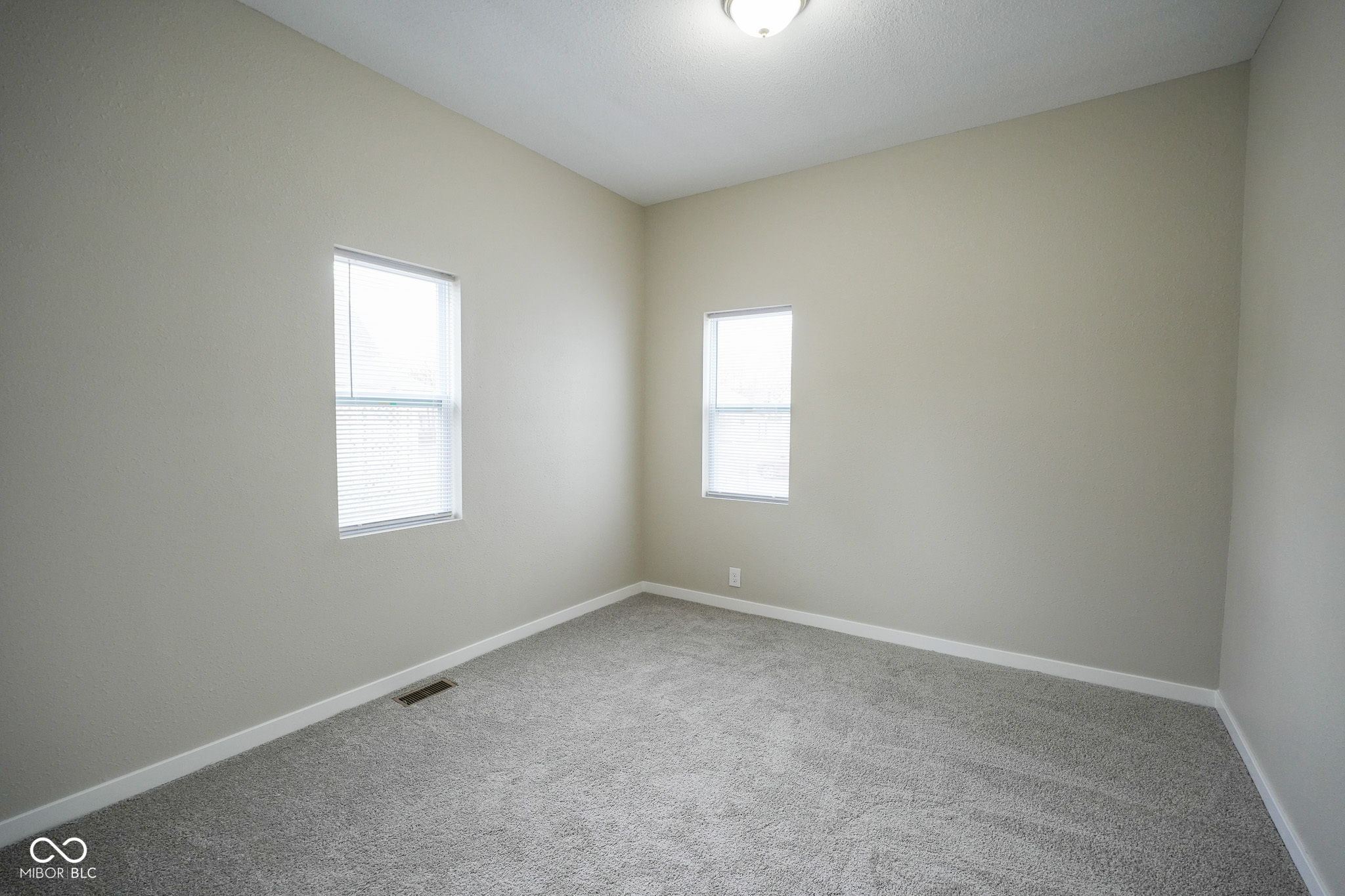 1107 West 3rd Street Anderson, IN 46016 - Photo 17 of 20