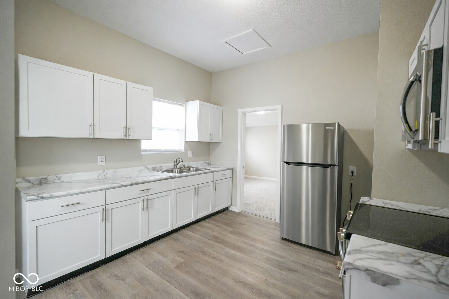 1107 West 3rd Street Anderson, IN 46016 - Photo 7 of 20