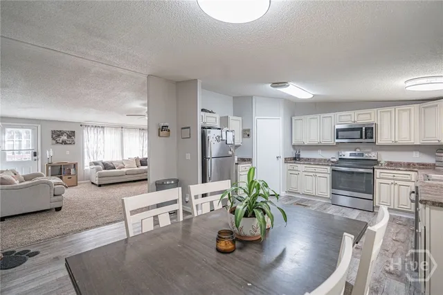 $275,000 | 202 Possum Trot Court, Ellabell, GA 31308