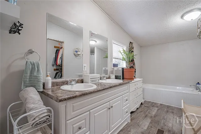 $275,000 | 202 Possum Trot Court, Ellabell, GA 31308