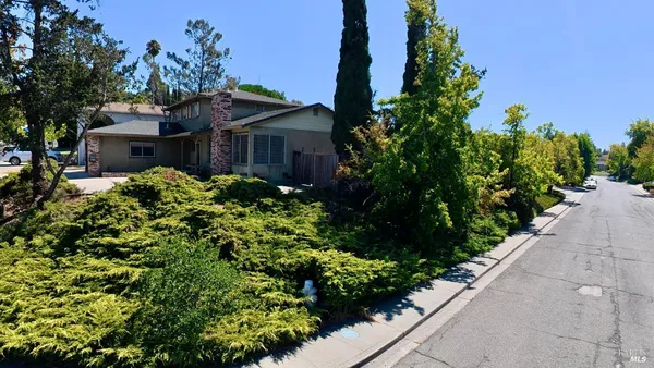 $717,000 | 11 Dover Court, Vallejo, CA 94591