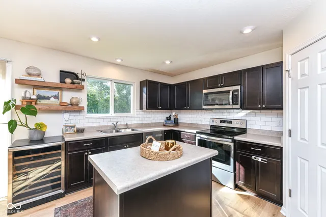 $374,900 | 8648 Fawn Way, McCordsville, IN 46055