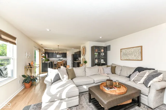 $374,900 | 8648 Fawn Way, McCordsville, IN 46055