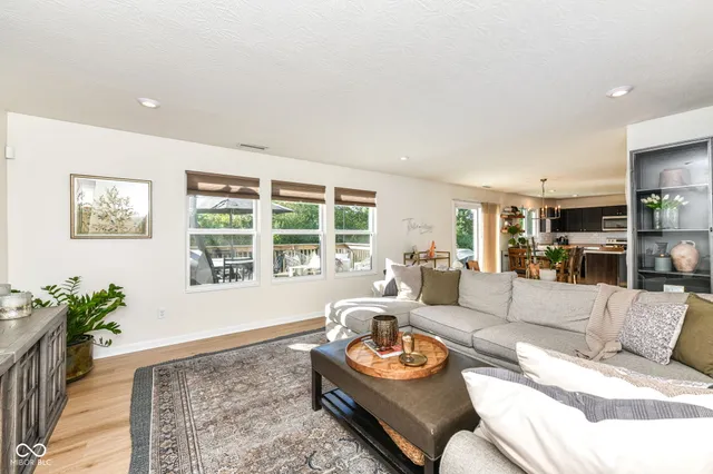 $374,900 | 8648 Fawn Way, McCordsville, IN 46055