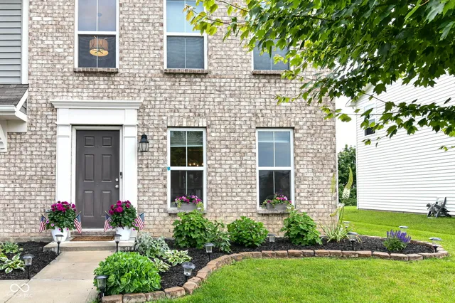 $374,900 | 8648 Fawn Way, McCordsville, IN 46055