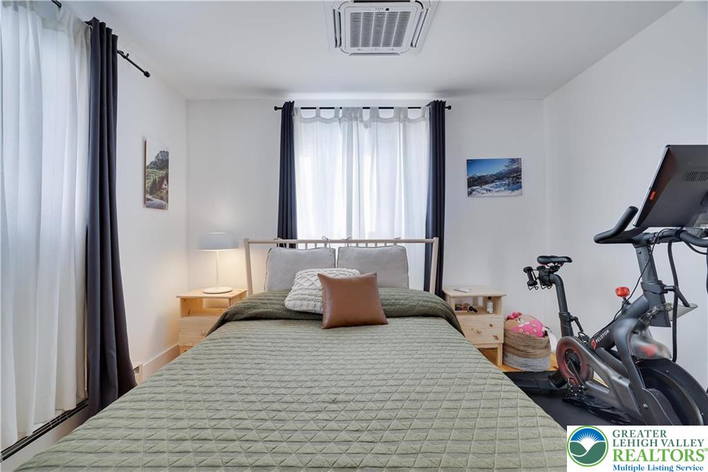 9379 Fairmount Way Tobyhanna, PA 18466 - Photo 22 of 33