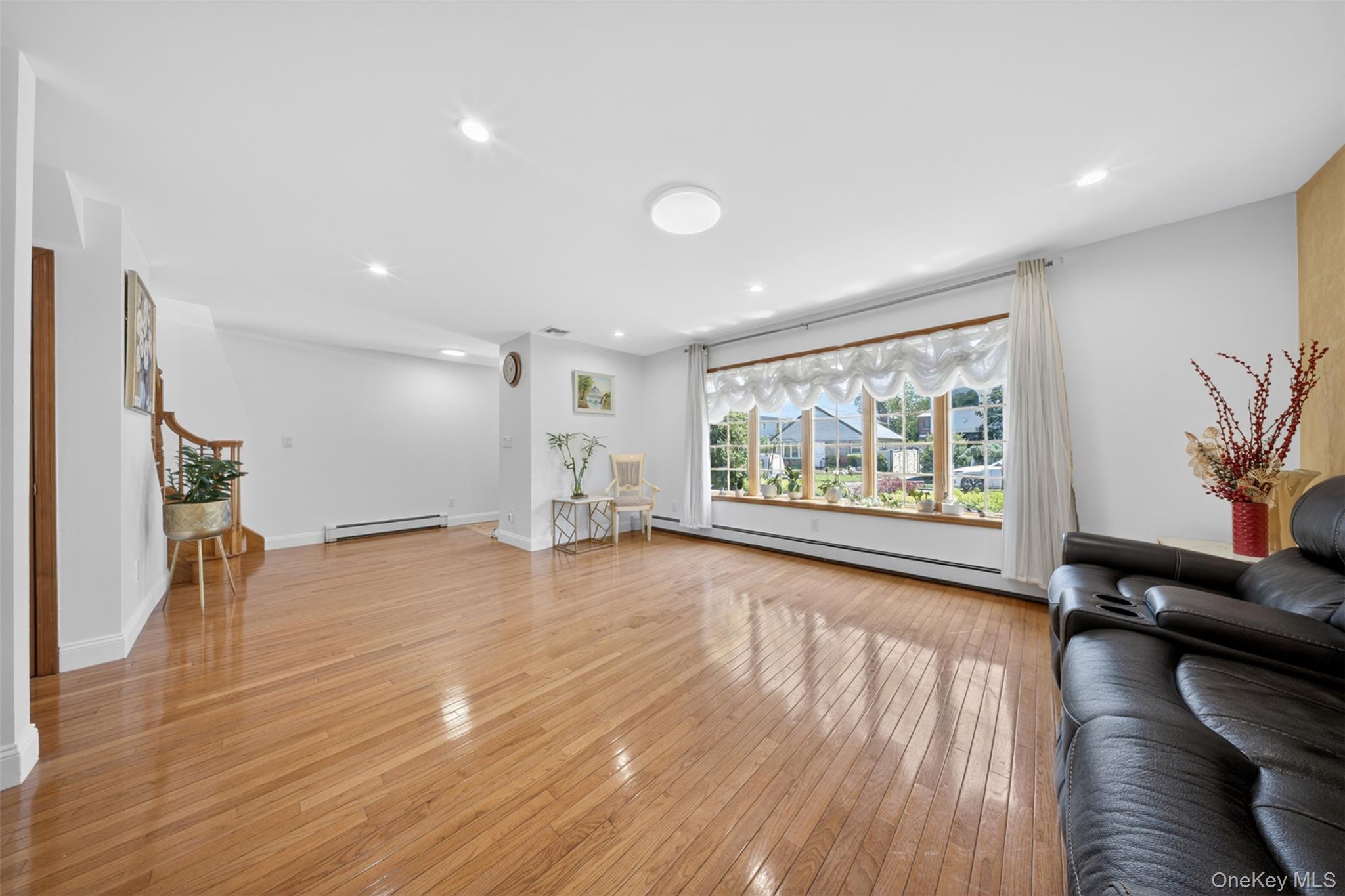 162-11 12th Road Queens, NY 11357 - Photo 6 of 41