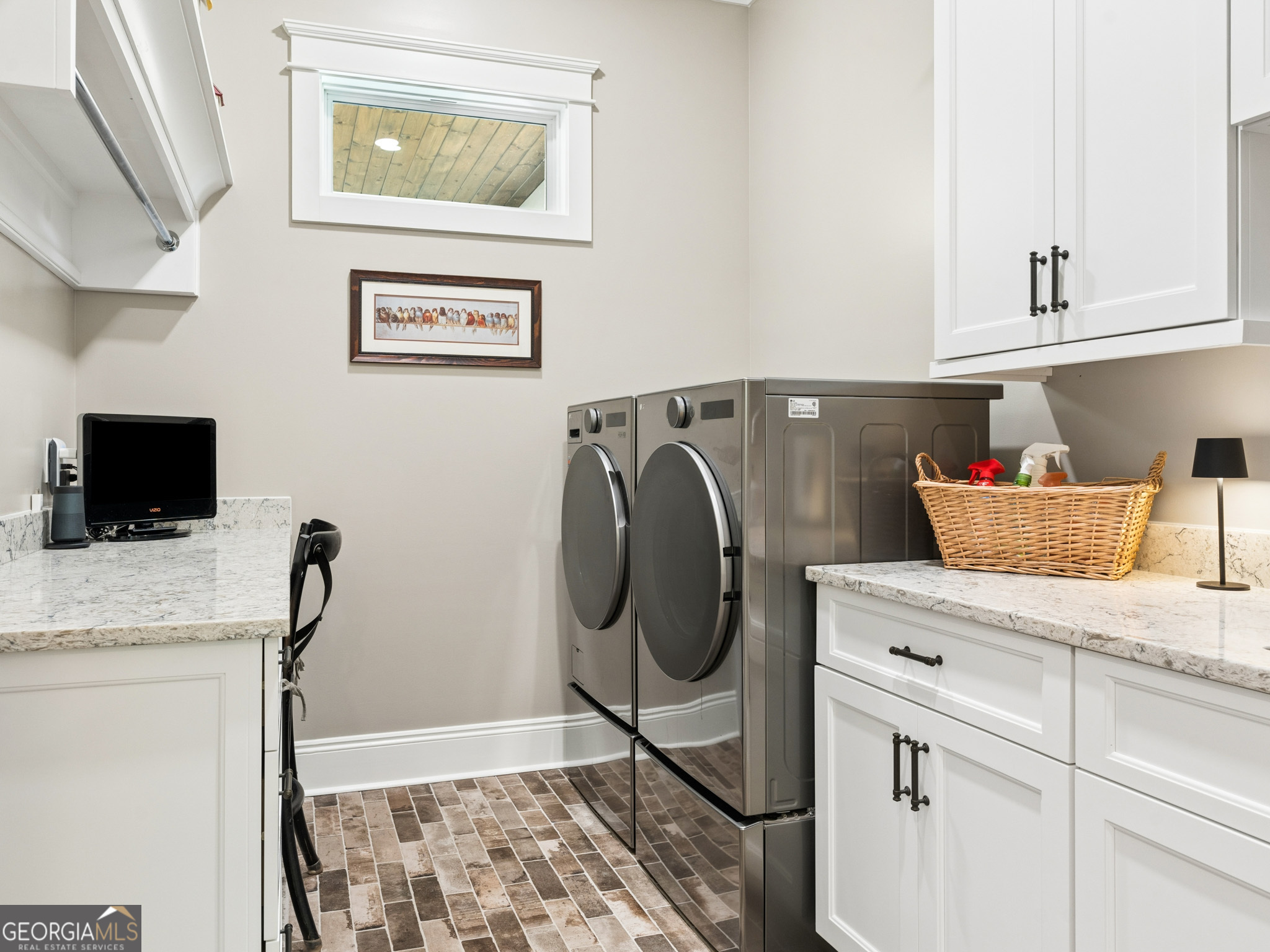 143 Carlota Way Hartwell, GA 30643 - Photo 20 of 48 a utility room with dryer and washer