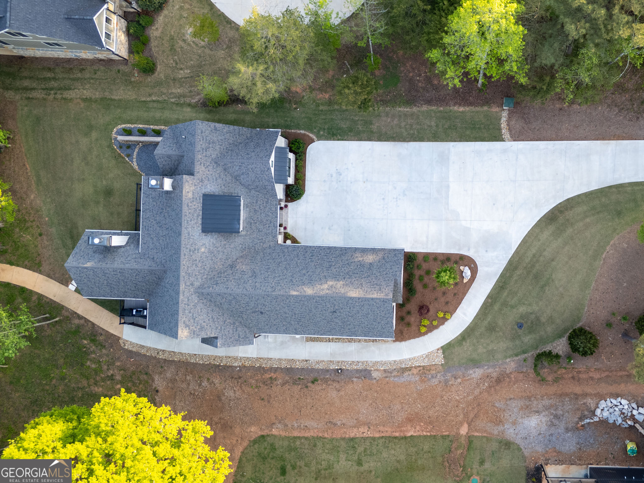 143 Carlota Way Hartwell, GA 30643 - Photo 41 of 48 an aerial view of a house with a yard