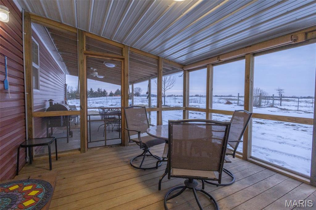 42046 Indiana Lane Perry, MO 63462 - Photo 11 of 65