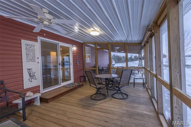 $380,000 | 42046 Indiana Lane, Perry, MO 63462