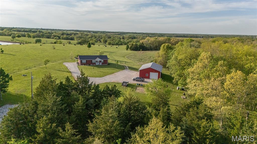 42046 Indiana Lane Perry, MO 63462 - Photo 16 of 67