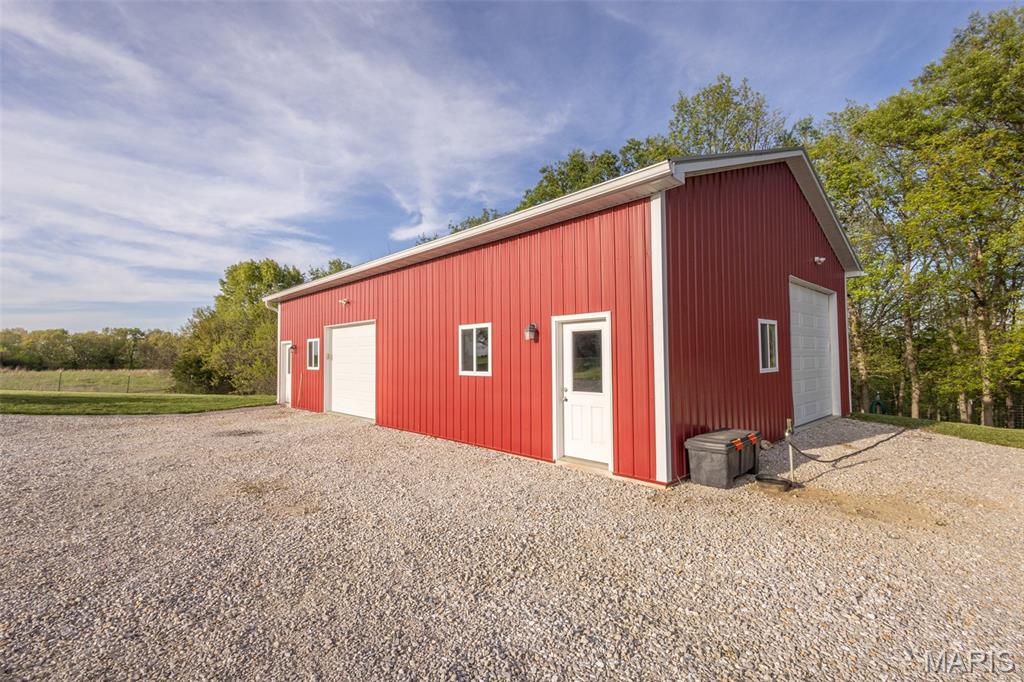 42046 Indiana Lane Perry, MO 63462 - Photo 2 of 67