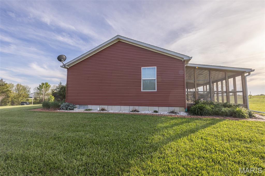 42046 Indiana Lane Perry, MO 63462 - Photo 24 of 67