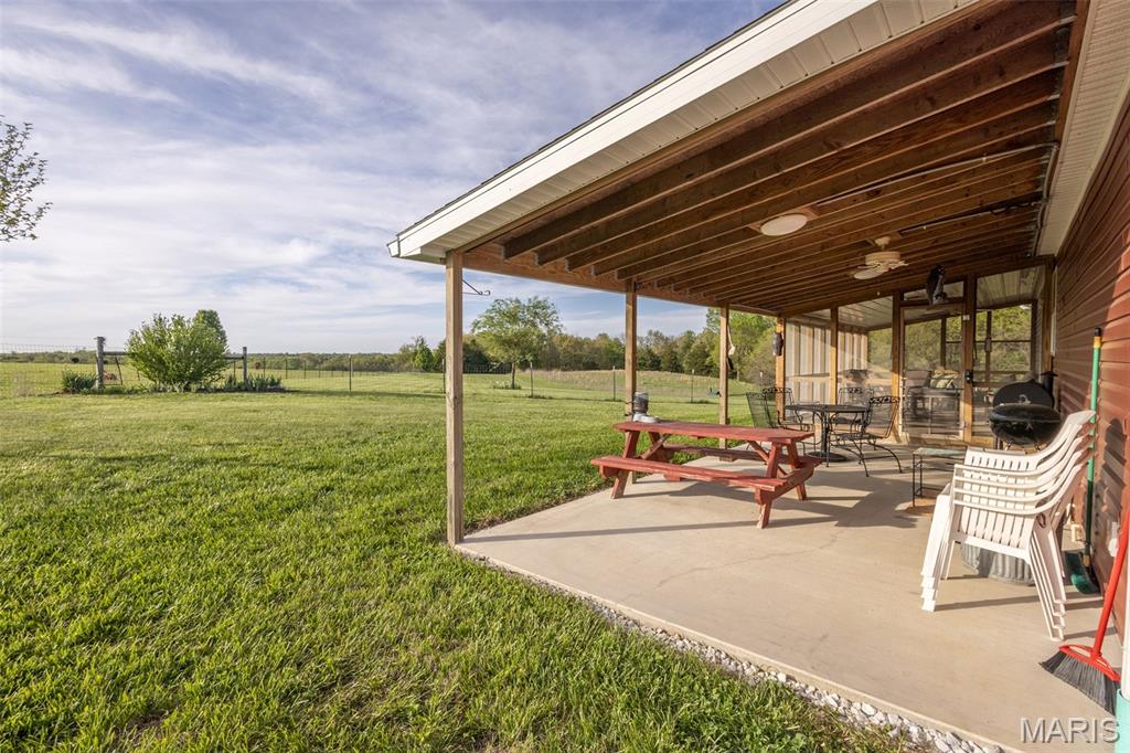 42046 Indiana Lane Perry, MO 63462 - Photo 29 of 67