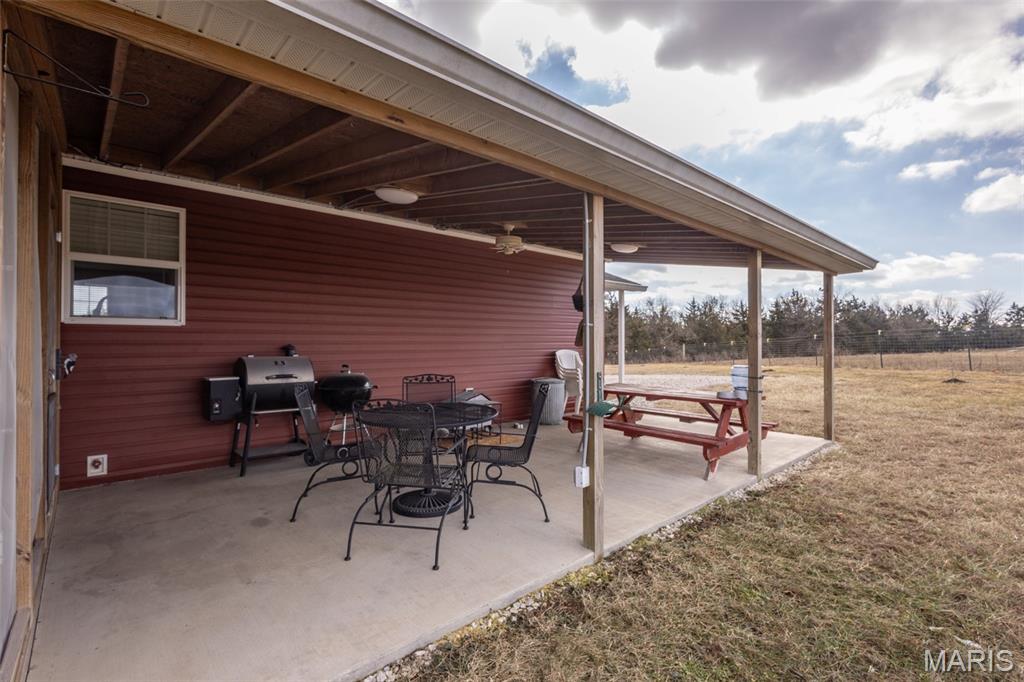 42046 Indiana Lane Perry, MO 63462 - Photo 44 of 65