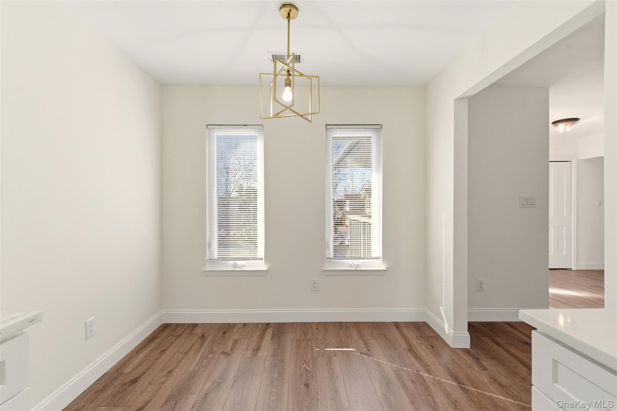 909 Fenway Road St. James, NY 11780 - Photo 16 of 34 Eat-In Kitchen Table Area.