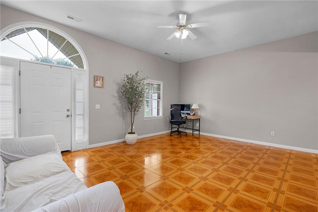 106 Magnolia Way Calhoun, GA 30701 - Photo 6 of 30