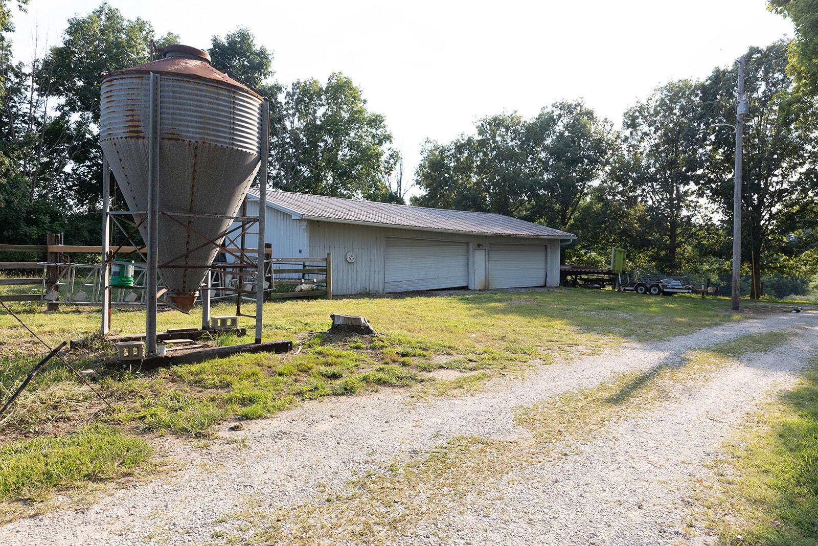 10312 Loop Road Etna, OH 43046 - Photo 6 of 25