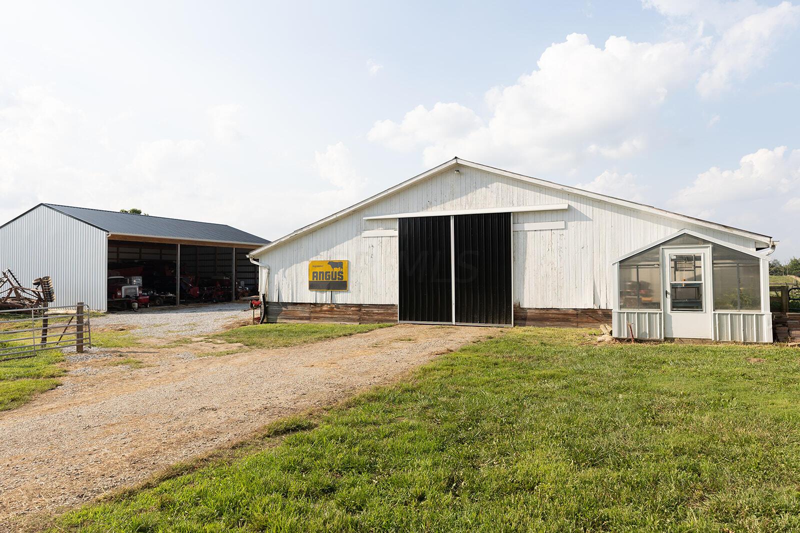 10312 Loop Road Etna, OH 43046 - Photo 10 of 25