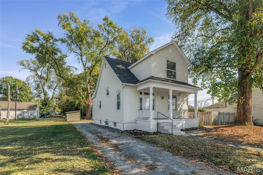 928 South High Street Belleville, IL 62220 - Photo 2 of 31
