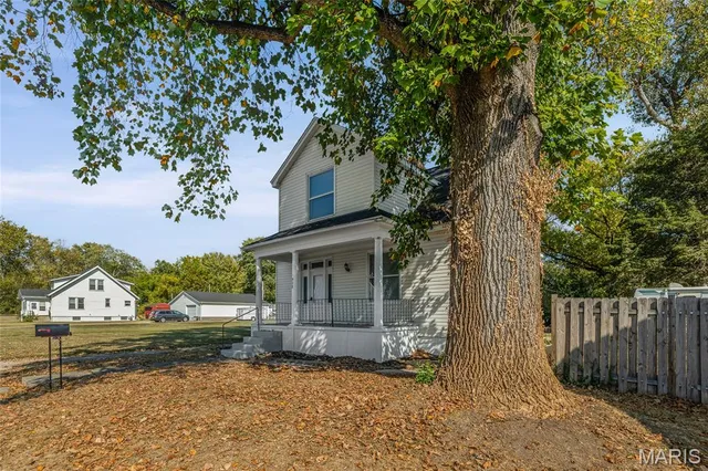$139,000 | 928 South High Street, Belleville, IL 62220