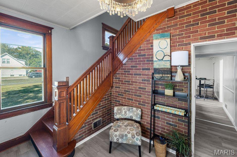 928 South High Street Belleville, IL 62220 - Photo 4 of 31