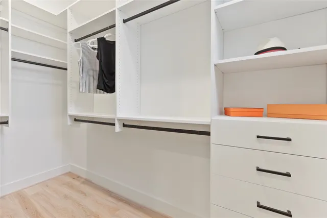 a view of walk in closet