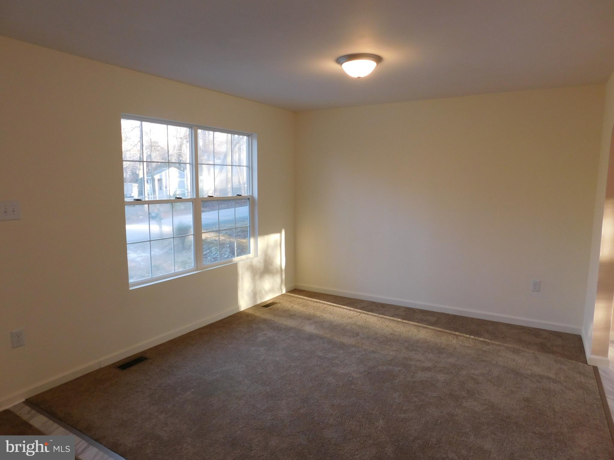 730 Willow Road Lusby, MD 20657 - Photo 3 of 9 Living Room