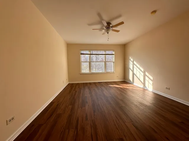 $3,000 | 437 Pine Lake Circle, Vernon Hills, IL 60061