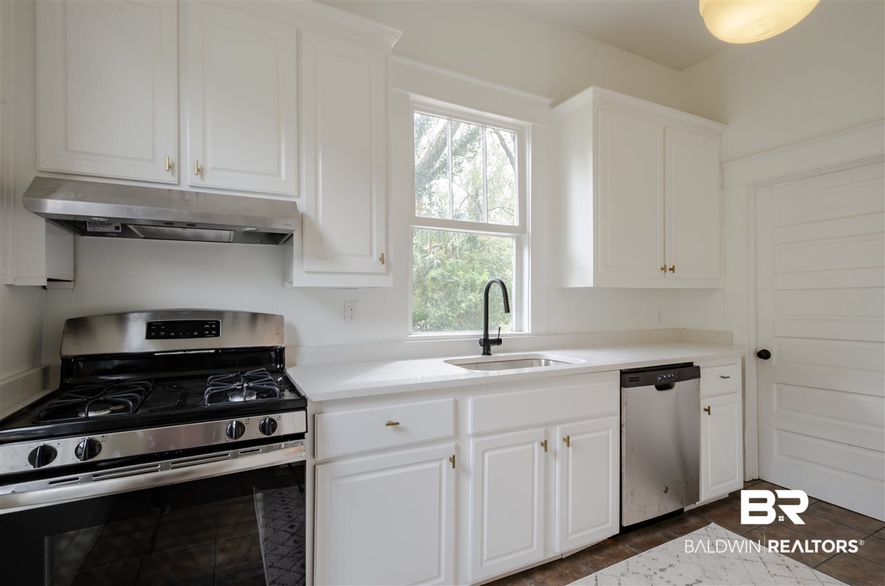 1565 Blair Avenue Mobile, AL 36604 - Photo 17 of 34