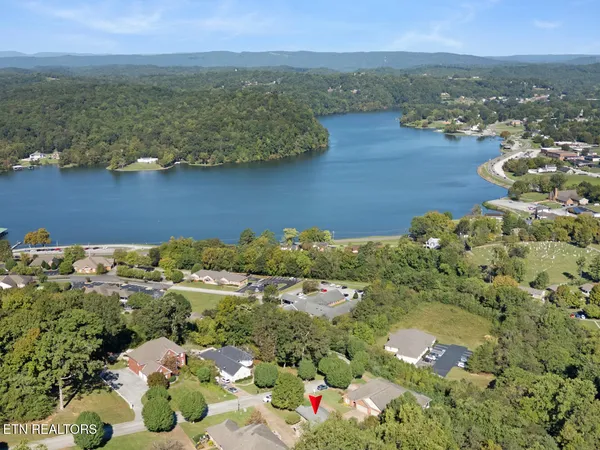 $249,900 | 1099 Brentwood Way, Kingston, TN 37763